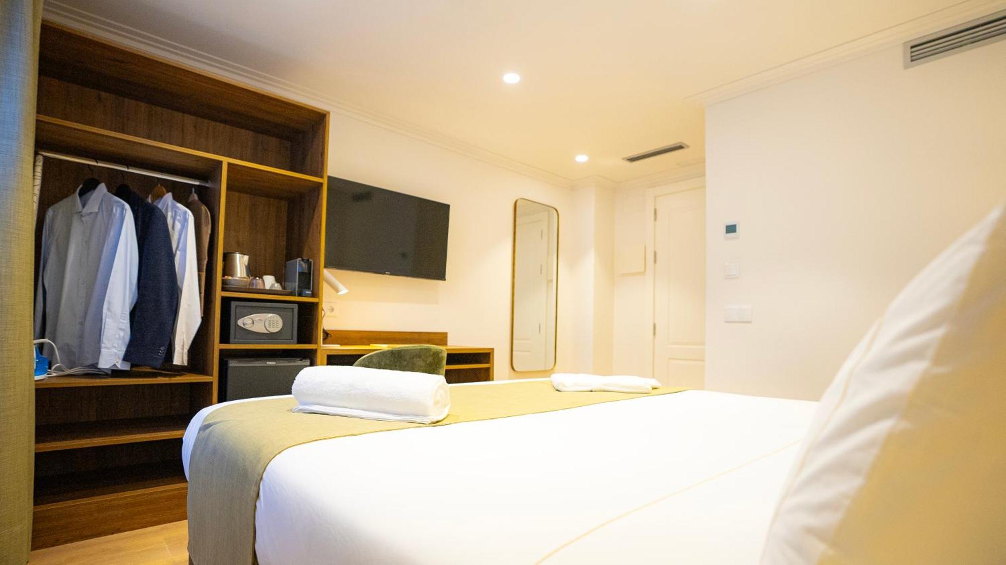 Casa Pince Hotel Barcelona Luaran gambar